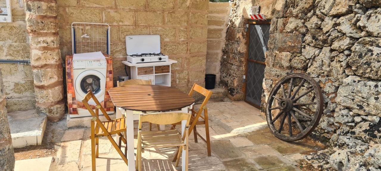 Trullo Dimora Di Pietra Gallipoli Baia Di Gallipoli Екстер'єр фото